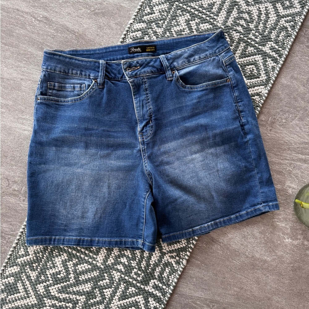 Royalty For Me Slim Stretch Petite Denim Shorts